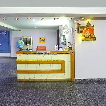 Fabhotel White House Bnb - Nr Yashobhoomi Convention Centre Delhi  Ngoại thất bức ảnh