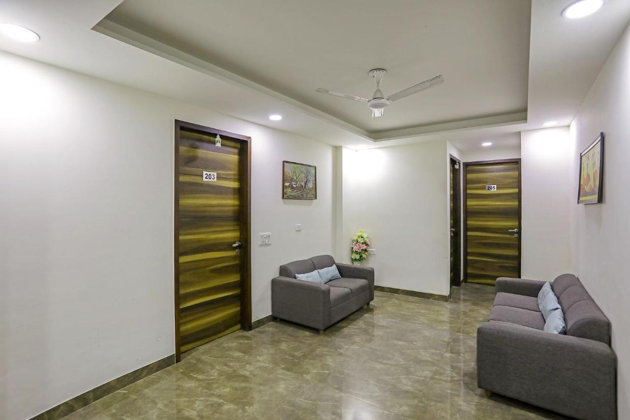 Fabhotel White House Bnb - Nr Yashobhoomi Convention Centre Delhi  Ngoại thất bức ảnh