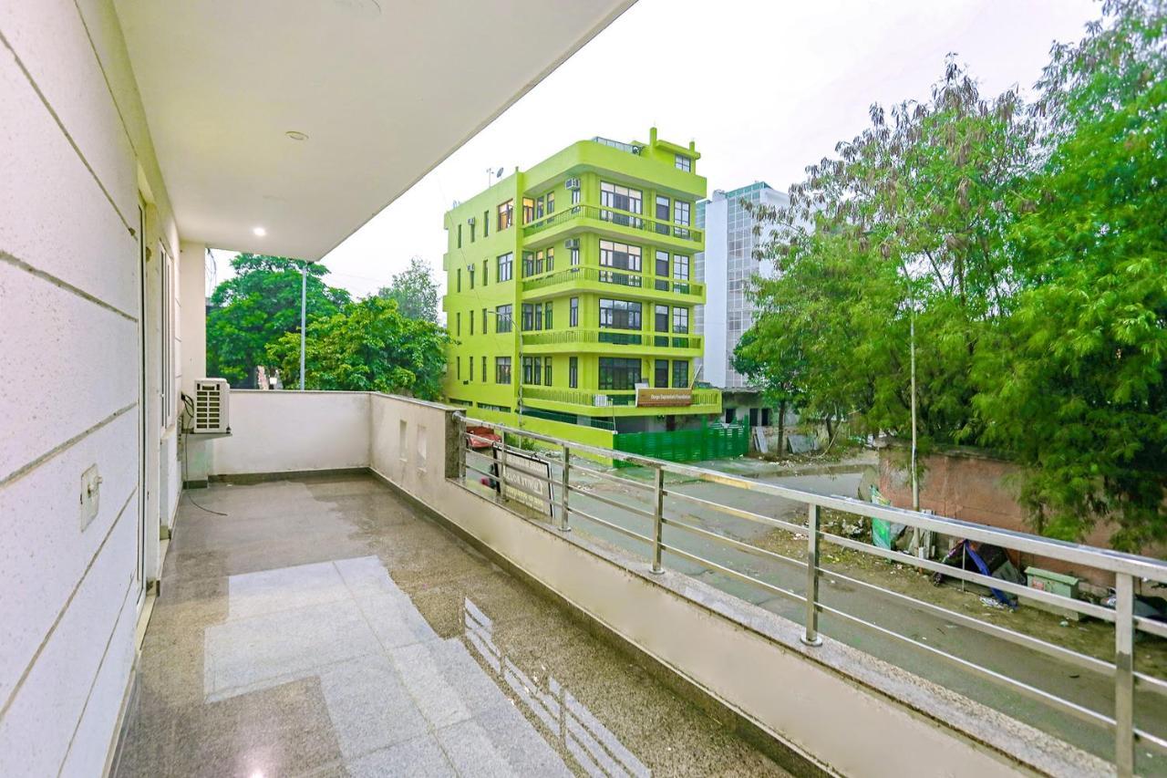 Fabhotel White House Bnb - Nr Yashobhoomi Convention Centre Delhi  Ngoại thất bức ảnh